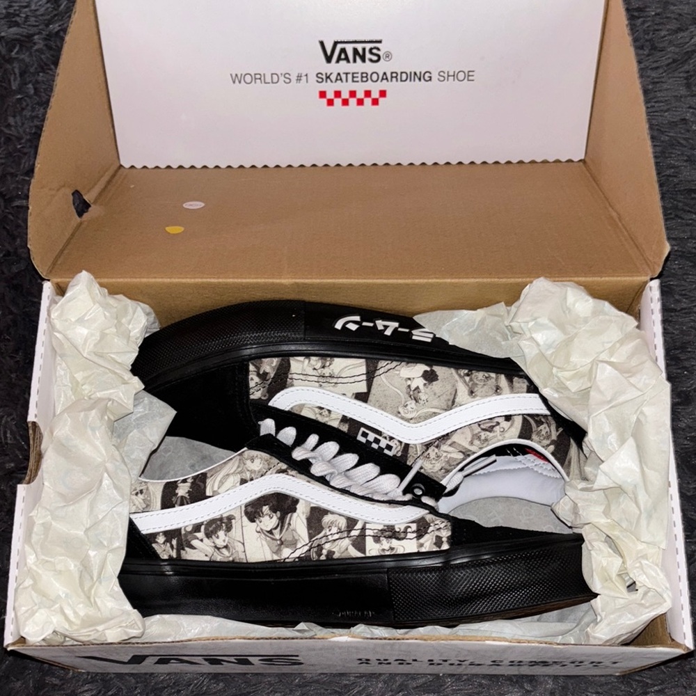Limited Edition Pretty Guardian Sailor Moon Vans